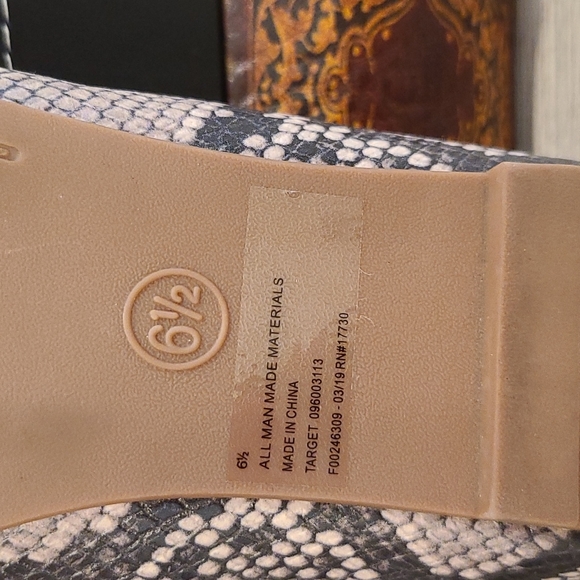 Snakeprint Mules - Picture 4 of 4